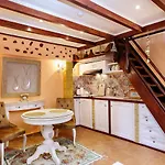 Sali Chelidonaki Boutique Apartman