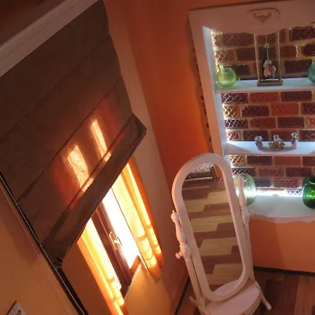 Sali Chelidonaki Boutique * Chania (Crete)