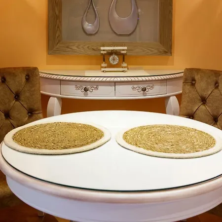 Sali Chelidonaki Boutique Apartment