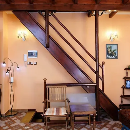 Sali Chelidonaki Boutique *