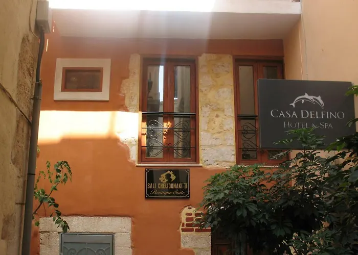 Sali Chelidonaki Boutique Chania (Crete)