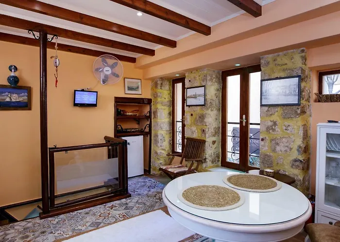 Sali Chelidonaki Boutique Χανιά