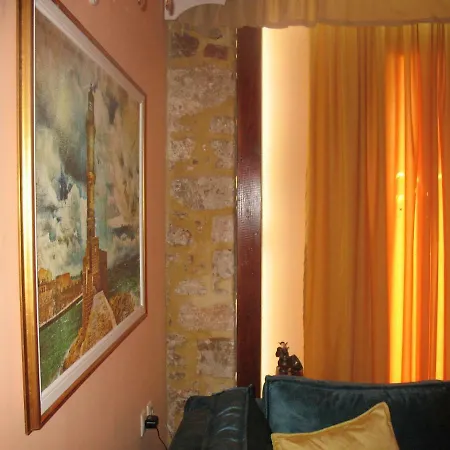 아파트 Sali Chelidonaki Boutique