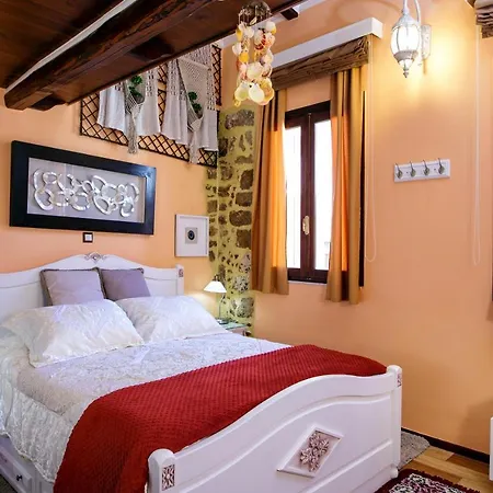 아파트 Sali Chelidonaki Boutique *