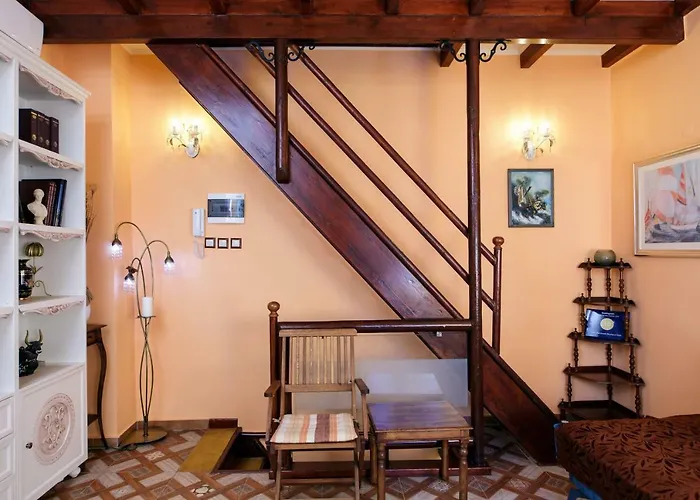 Sali Chelidonaki Boutique *